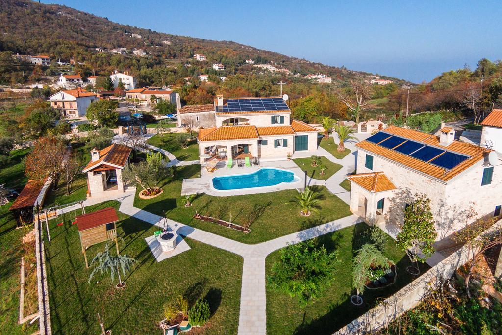 Villa Stonegate Estate - Bonus, Dvije Vile Jedna Cijena! Opatija Exterior foto